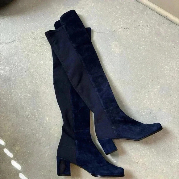 STUART WEITZMAN
Vidaland Convertible Boot in Black Crushed Velvet - Picture 11 of 11